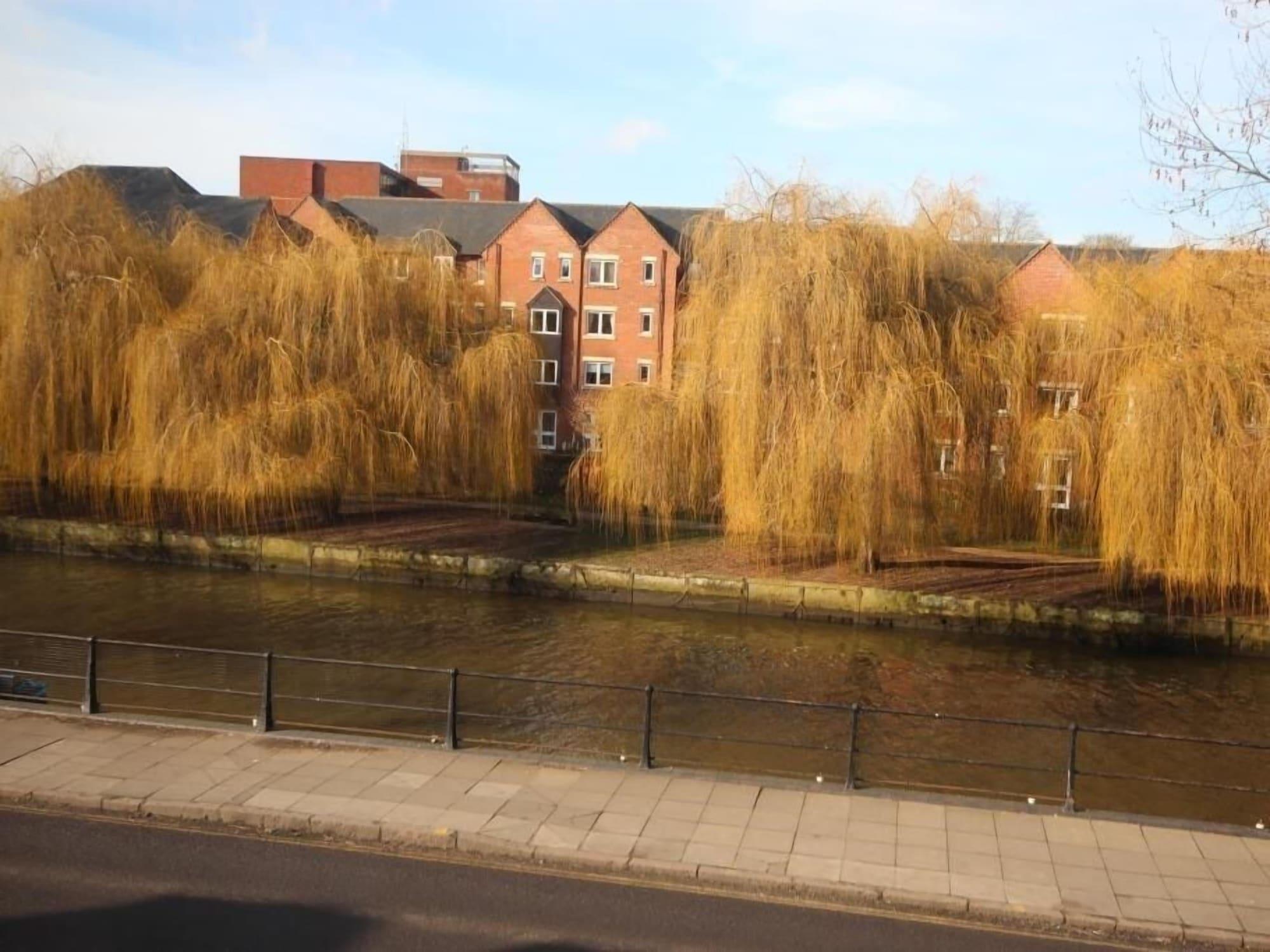 Central Hotel Norwich Bagian luar foto