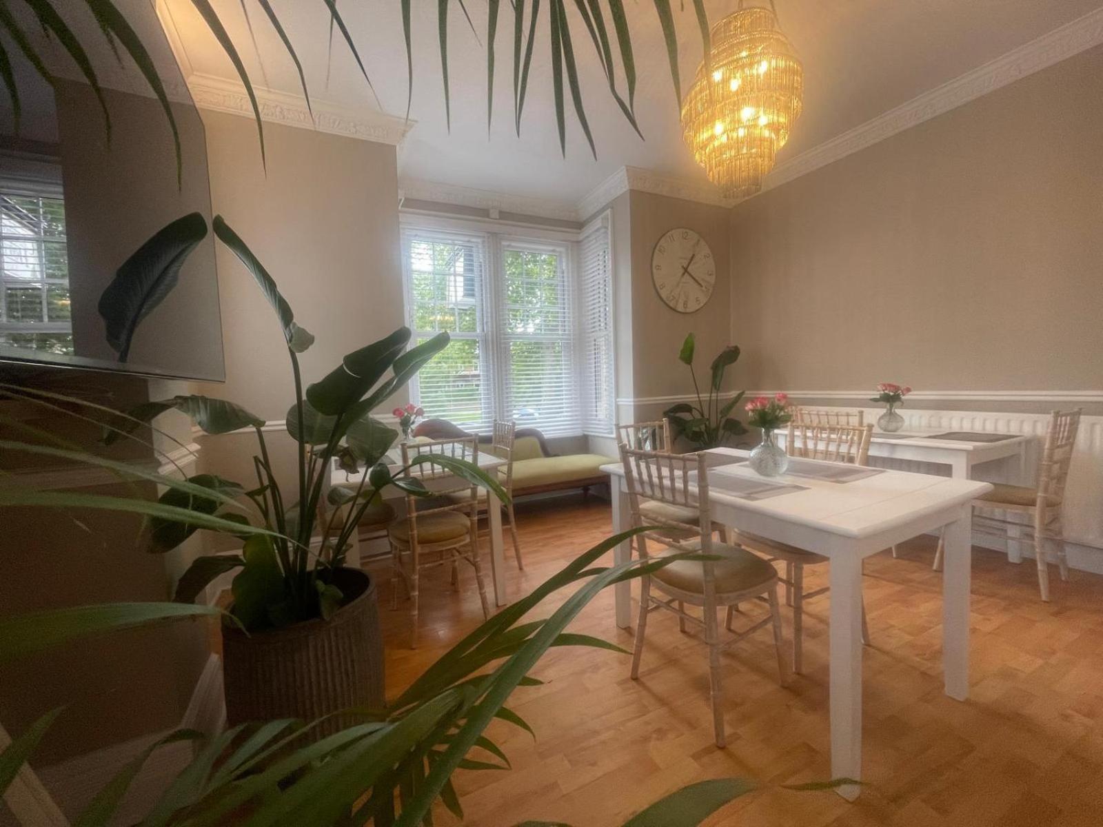 Central Hotel Norwich Bagian luar foto