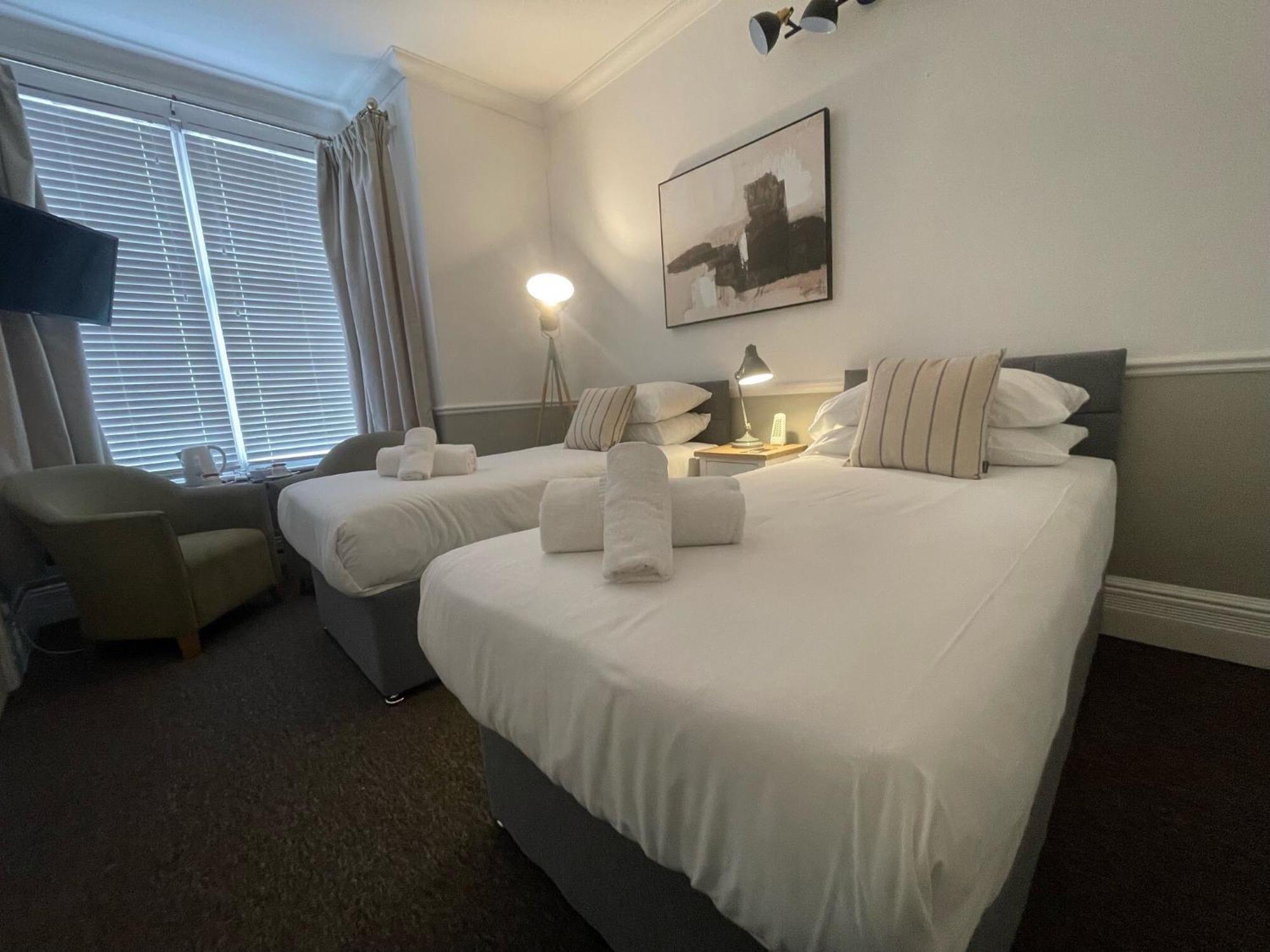 Central Hotel Norwich Bagian luar foto